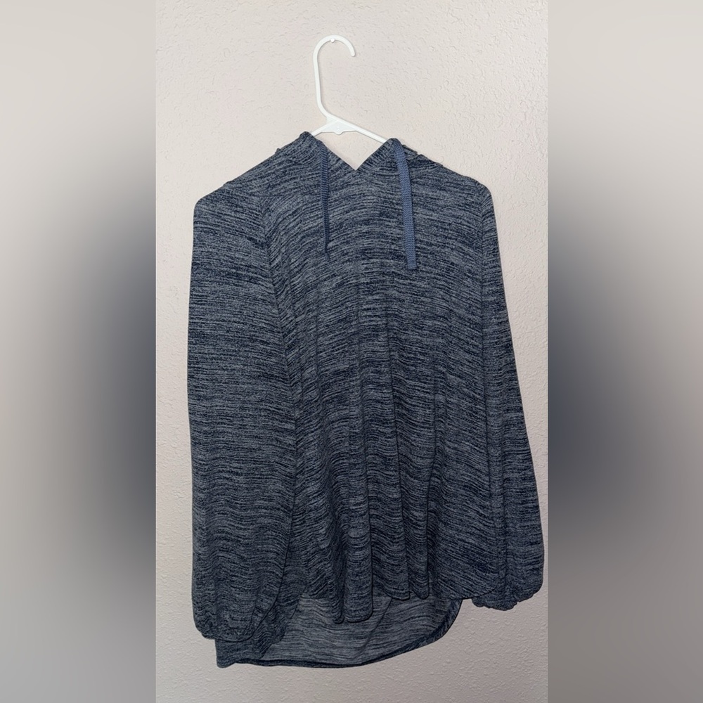 Women’s Hooded Blue Long Sleeve